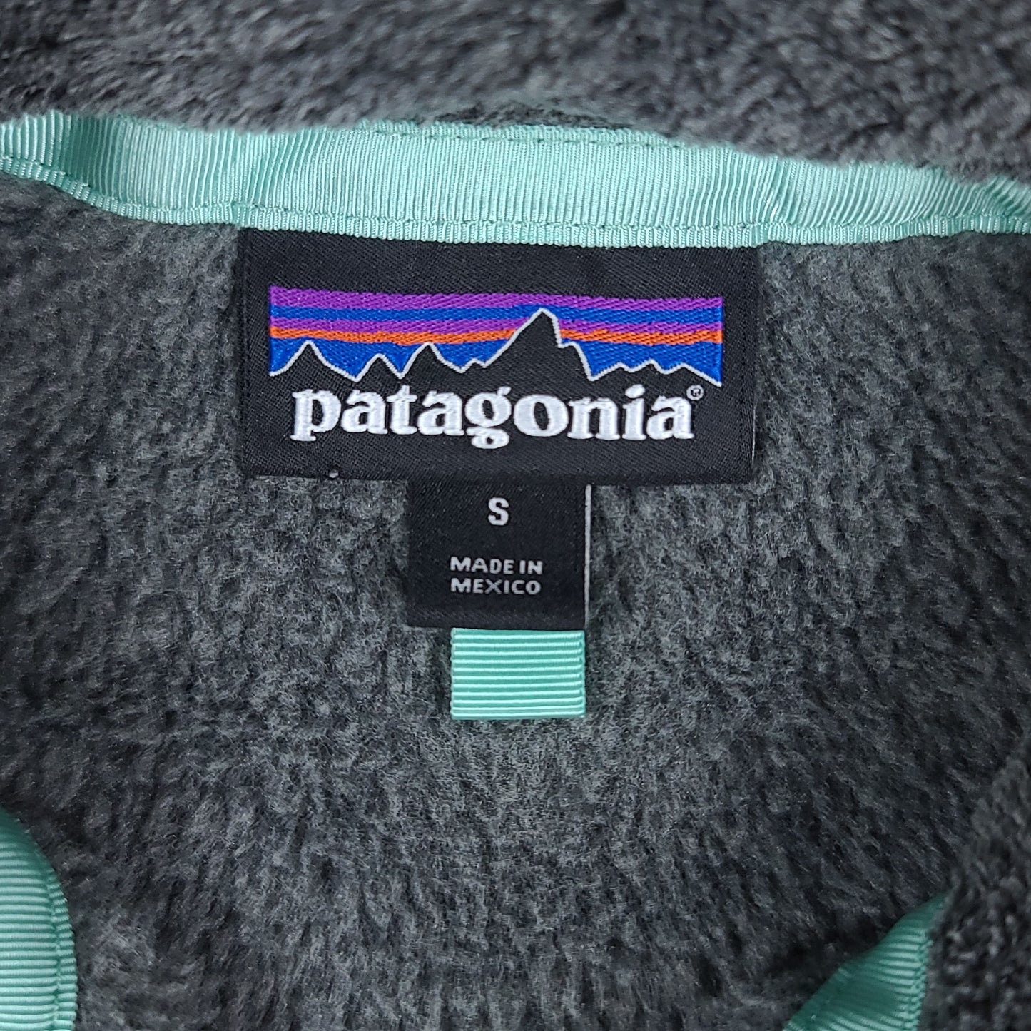 Patagonia Gray Turquoise Fleece Snap Button Sweater