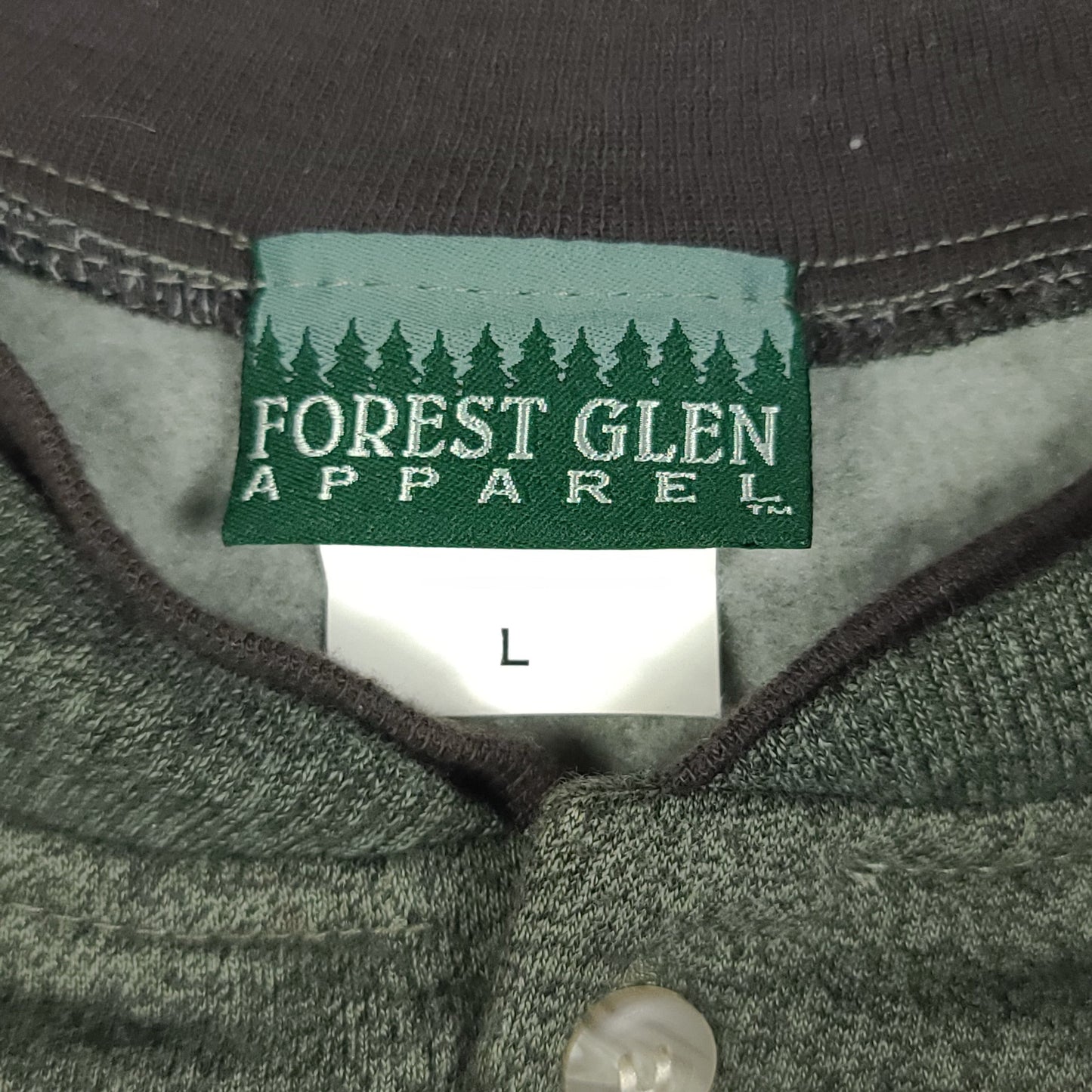 Vintage Bald Eagle Forest Glen Green Button Sweatshirt