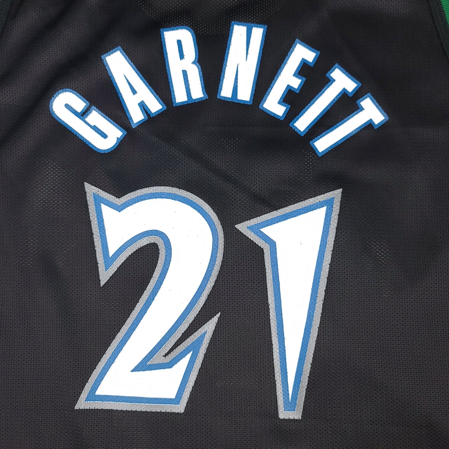 Vintage Kevin Garnett Minnesota Timberwolves Champion Basketball Jersey