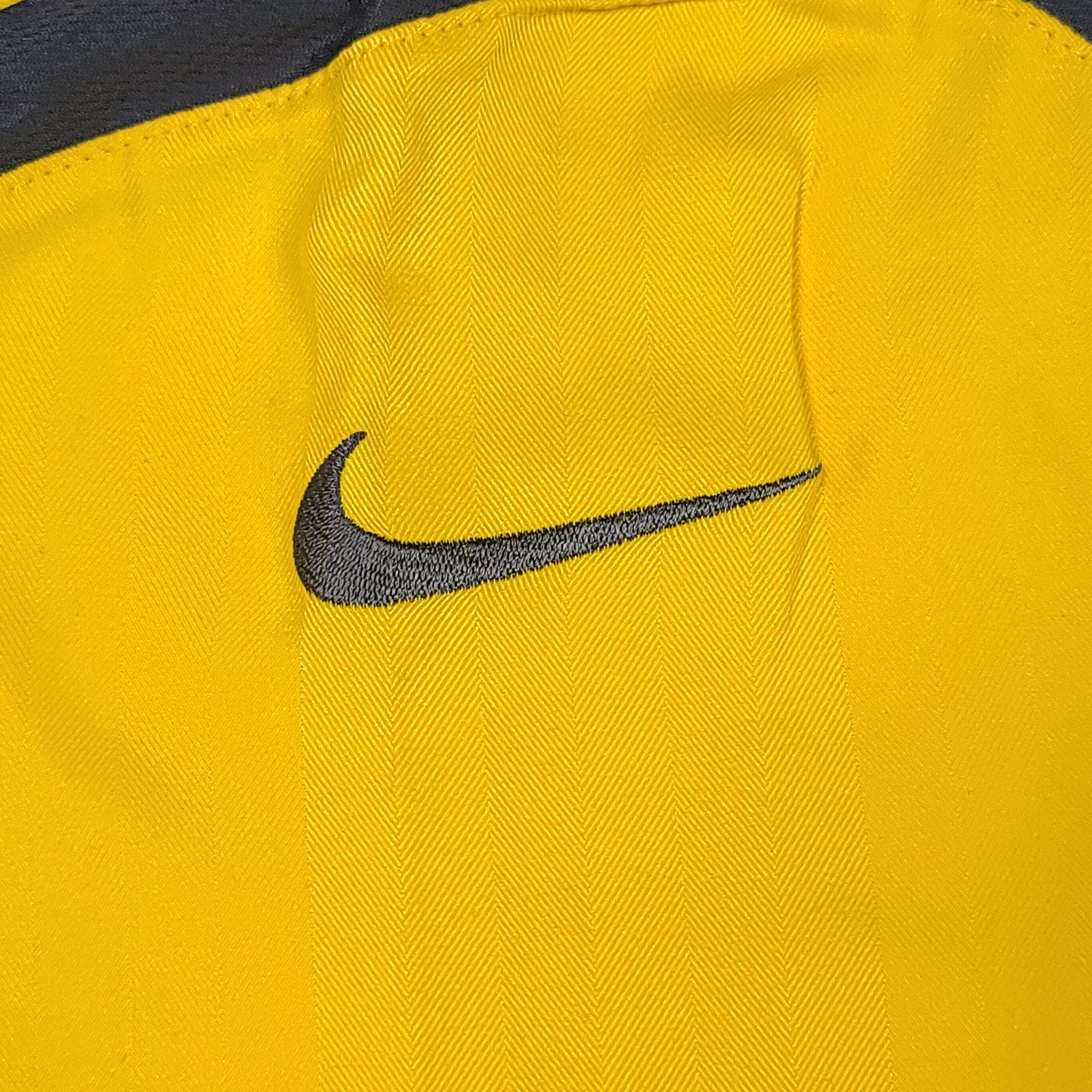 Vintage Deadstock Nike Arsenal Yellow 2003 Away Soccer Jersey (New with Tags)