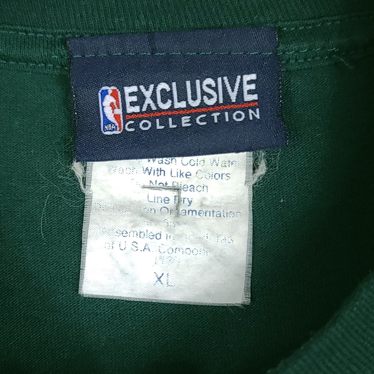 Milwaukee Bucks Basketball Green Exclusive Collection Tee