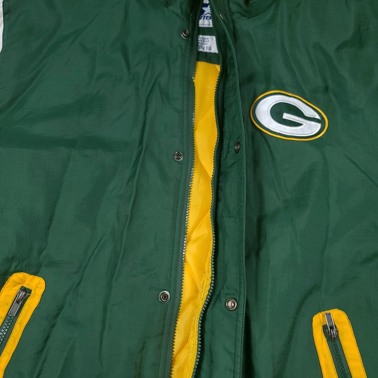 Green Bay Packers NFL Football Starter Puffer Jacket (Broken Zipper)