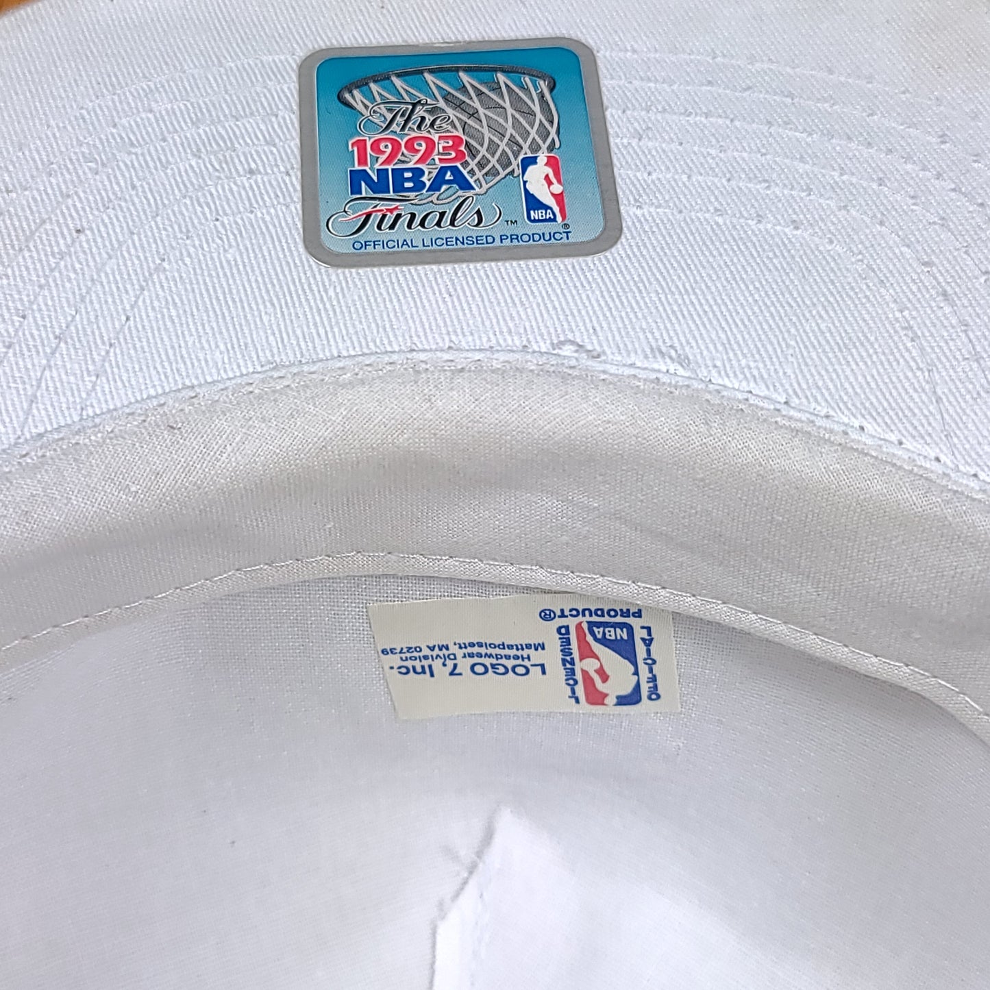 Vintage Chicago Bulls White Logo 7 Snap Back Hat (New With Tags)