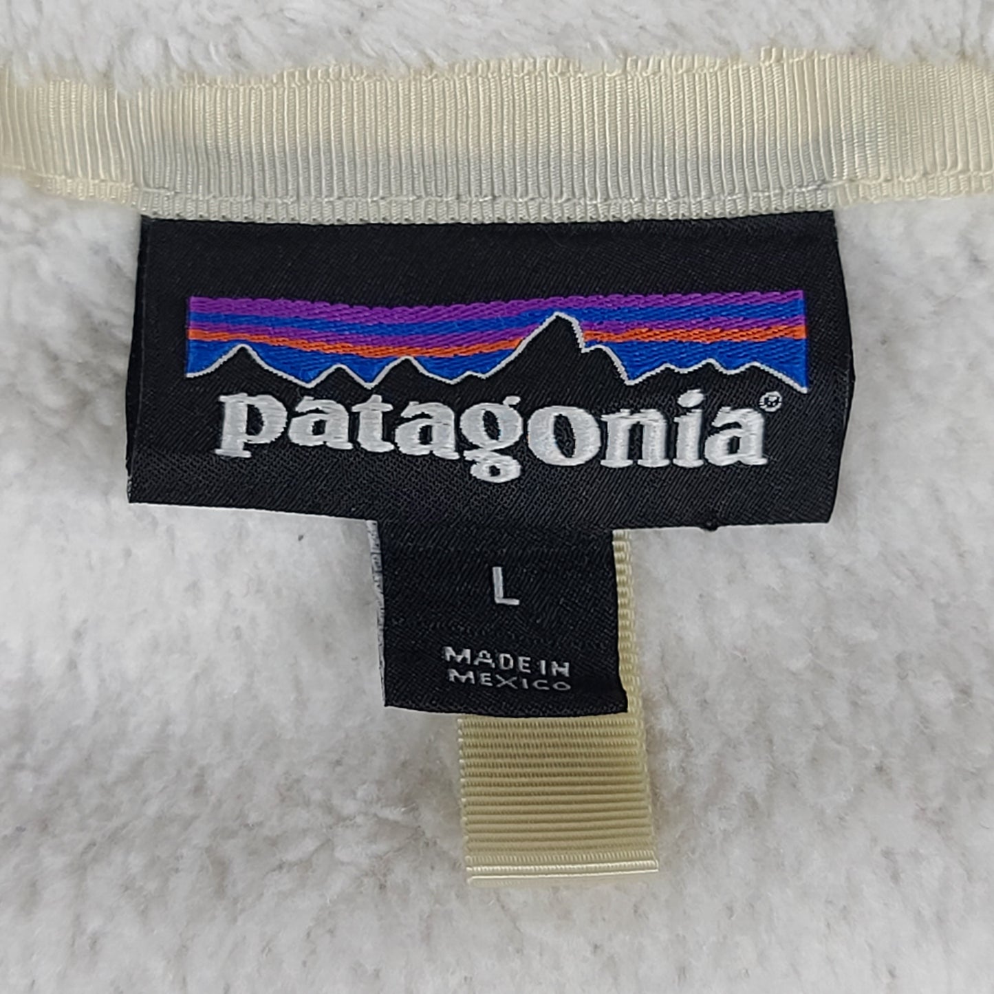 Patagonia Cream Fleece Snap Button Sweater