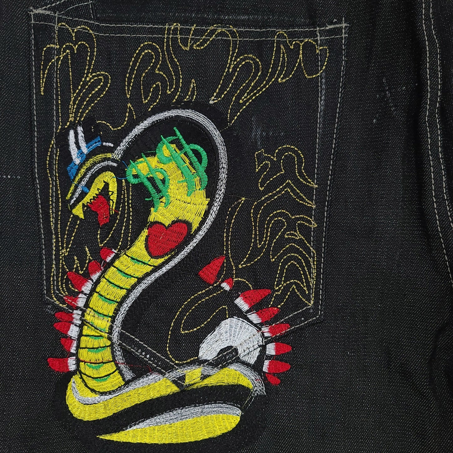 Vintage Y2K Ed Hardy Cobra Embroidered Denim Pants (Unauthorized)