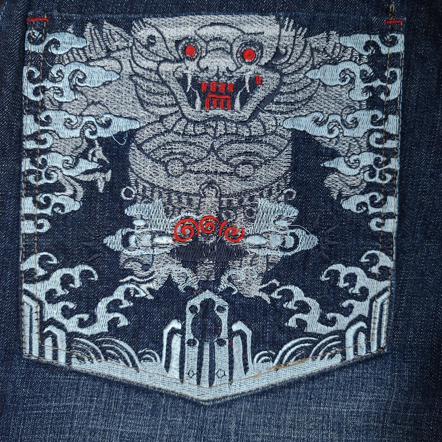 Vintage Y2K Paco Jeans Blue Embroidered Dragon Denim Pants