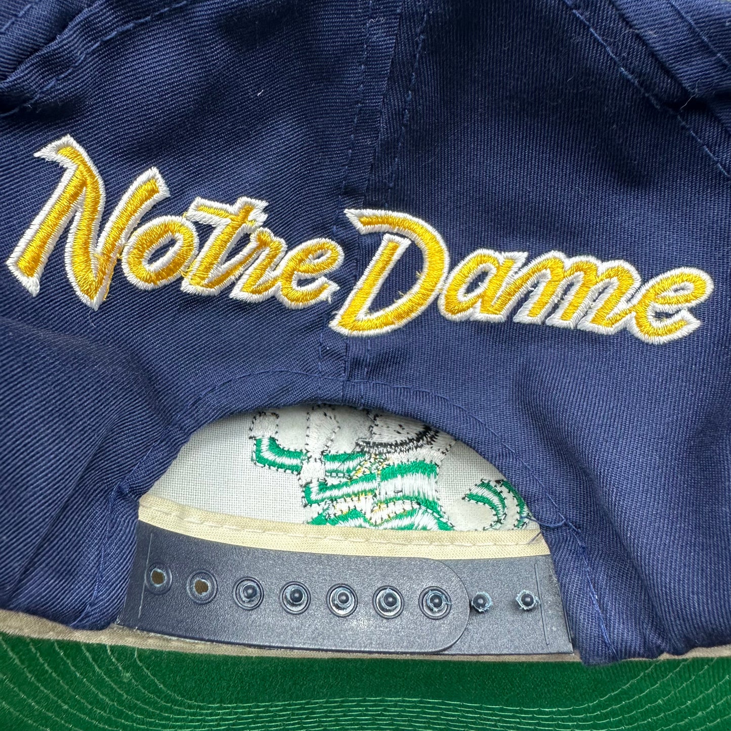 Vintage Notre Dame Unviersity Fighting Irish Sports Specialties Snap Back Hat