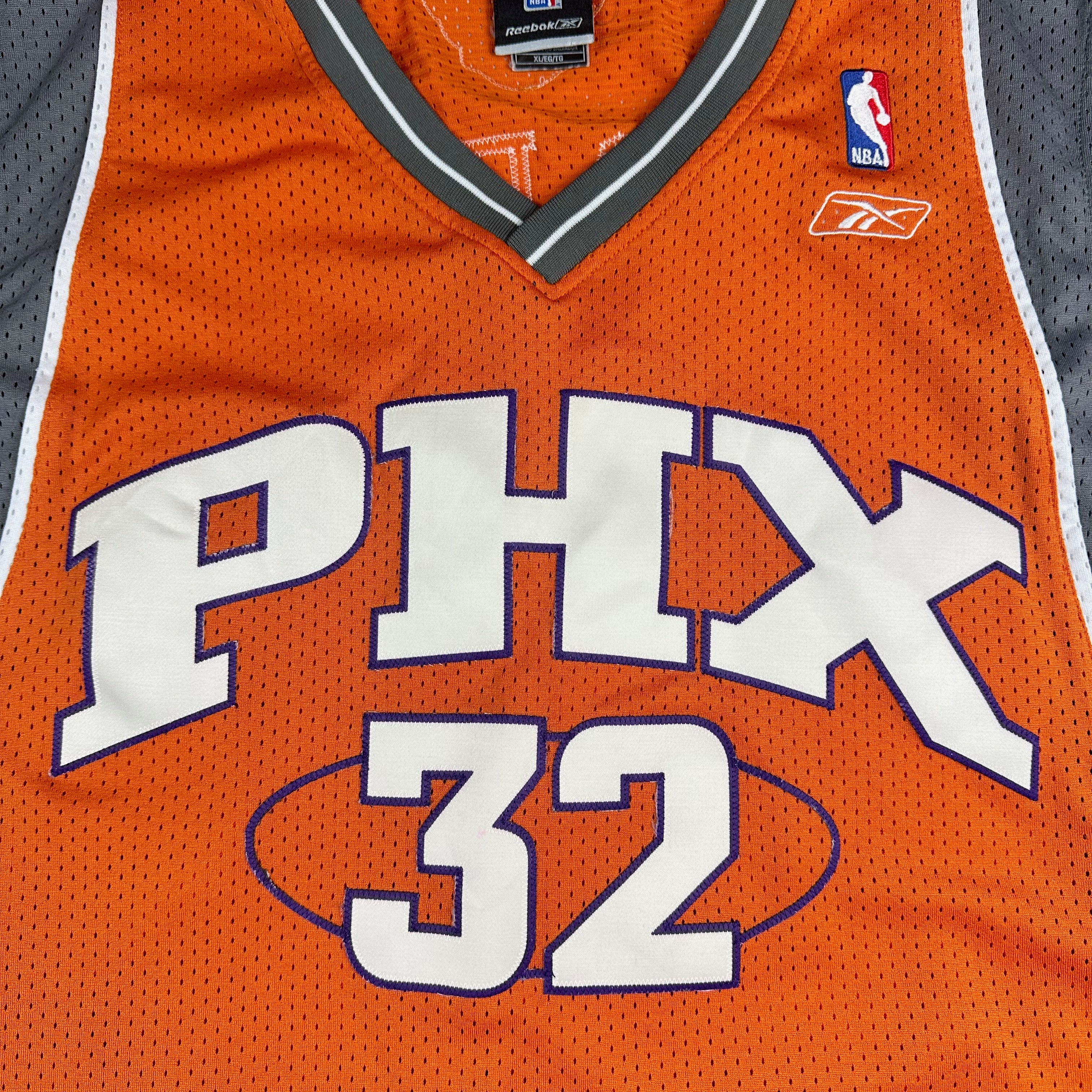 Vintage Reebok Phoenix Suns store T-shirt