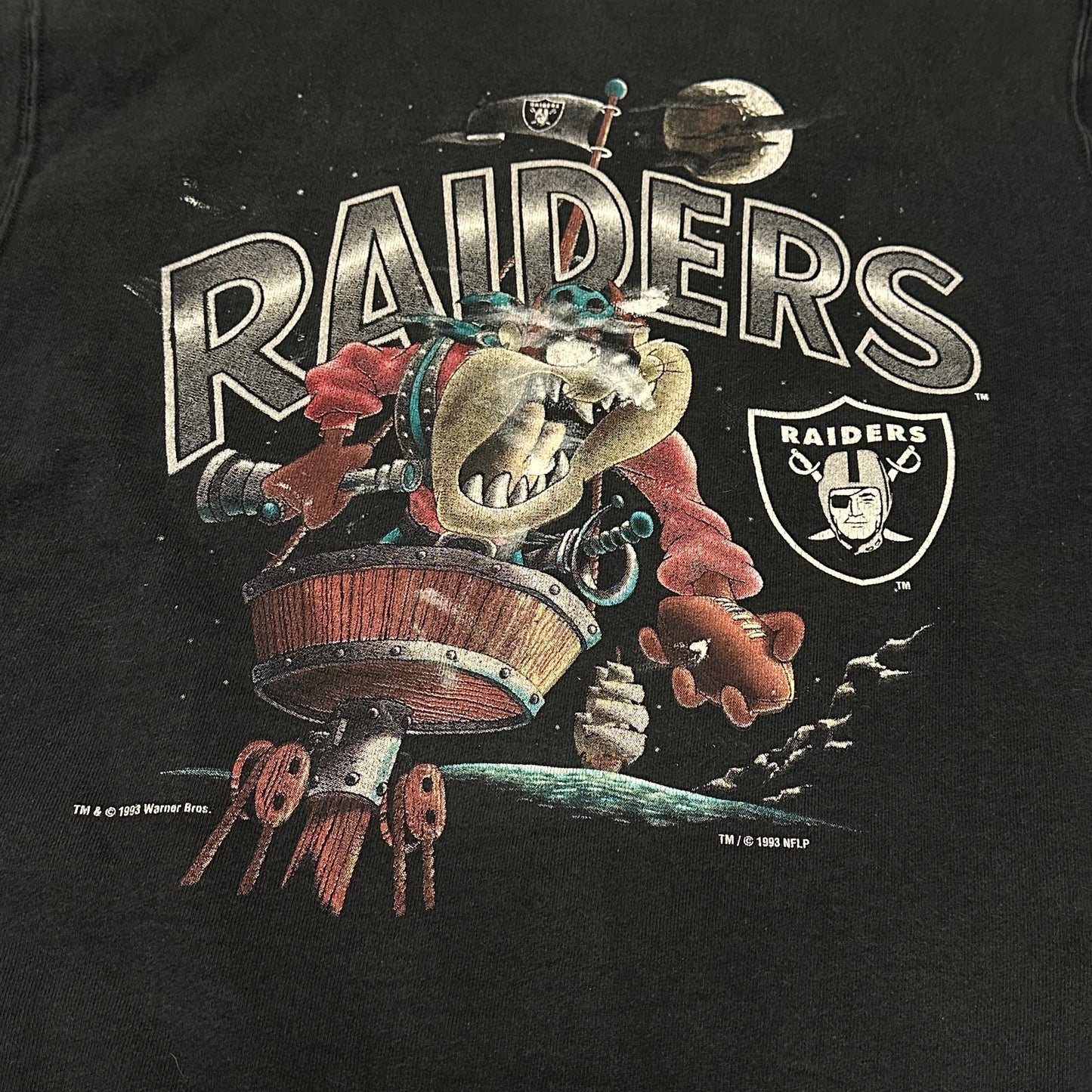 Vintage Los Angeles Raiders Sweatshirt Looney Tunes