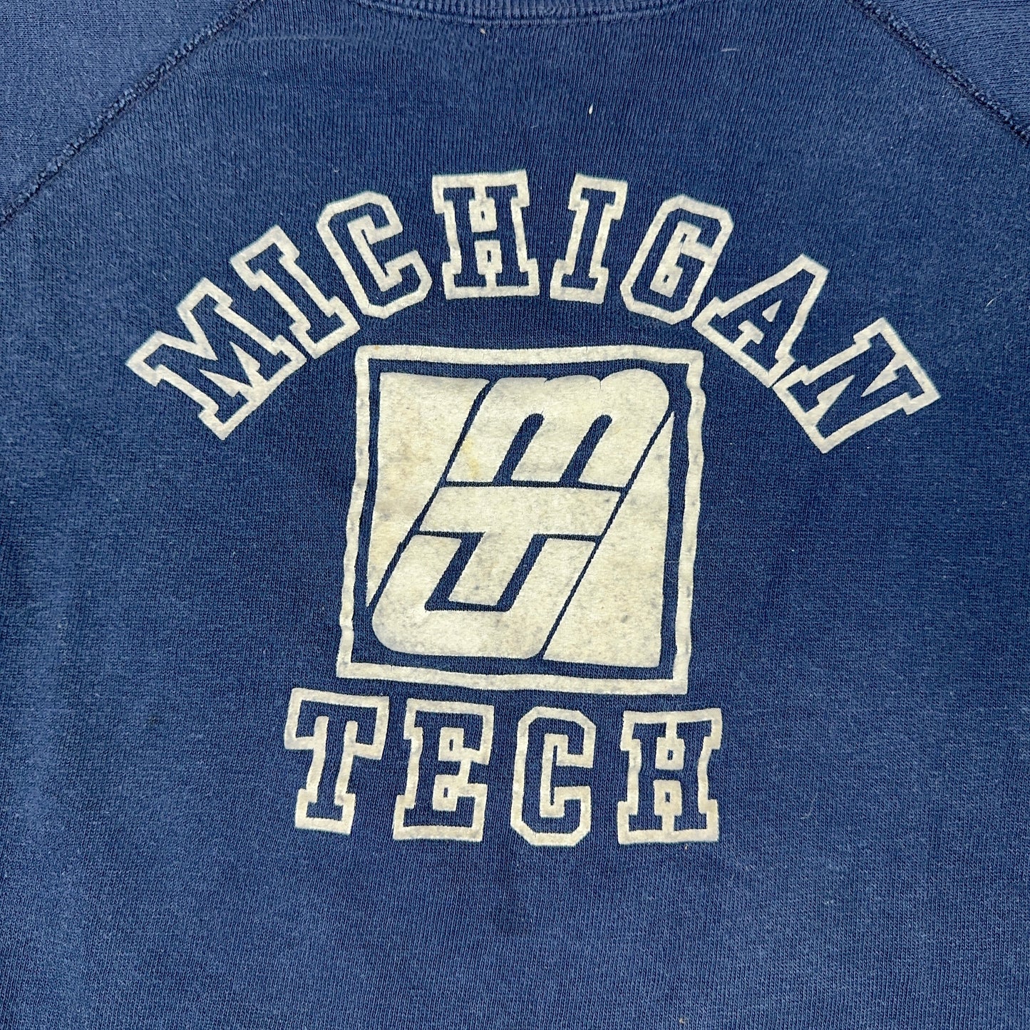 Vintage Michigan Tech University Navy Blue Sweatshirt