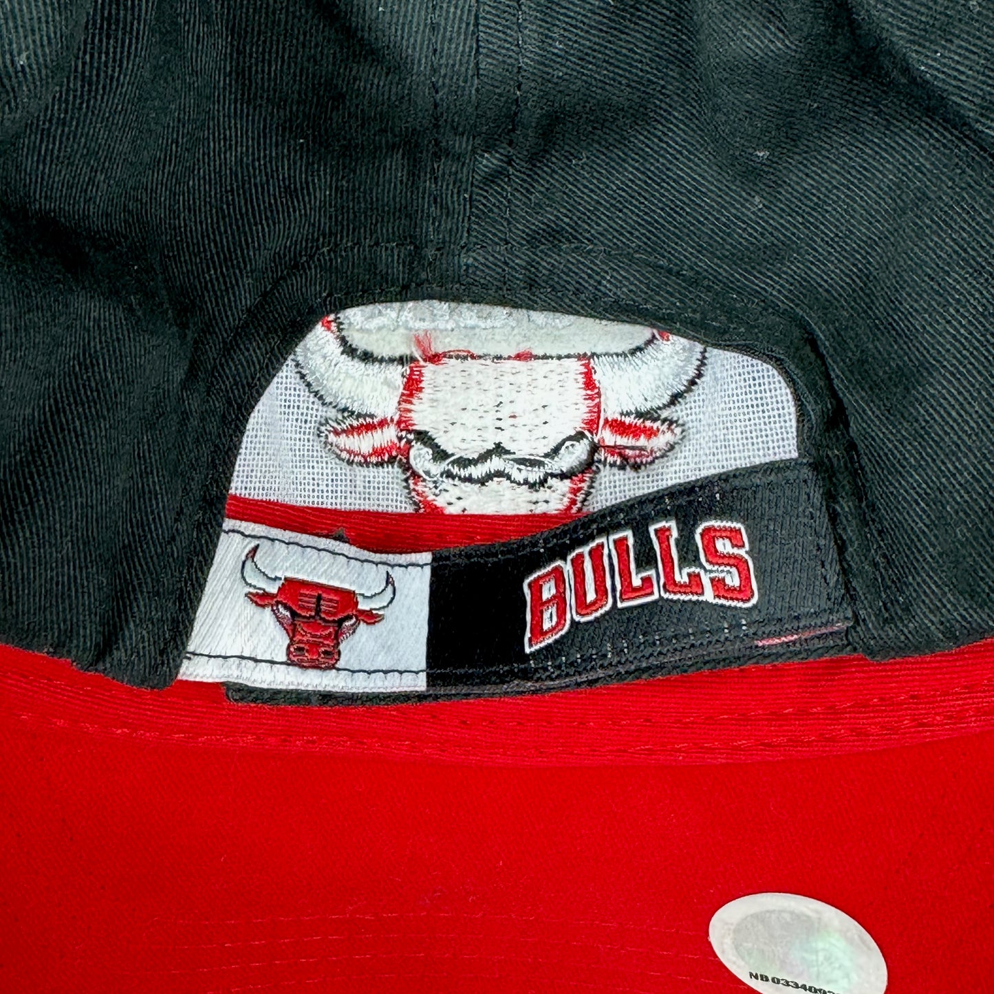 Vintage Chicago Bulls Hat NBA Elevation Hook & Loop