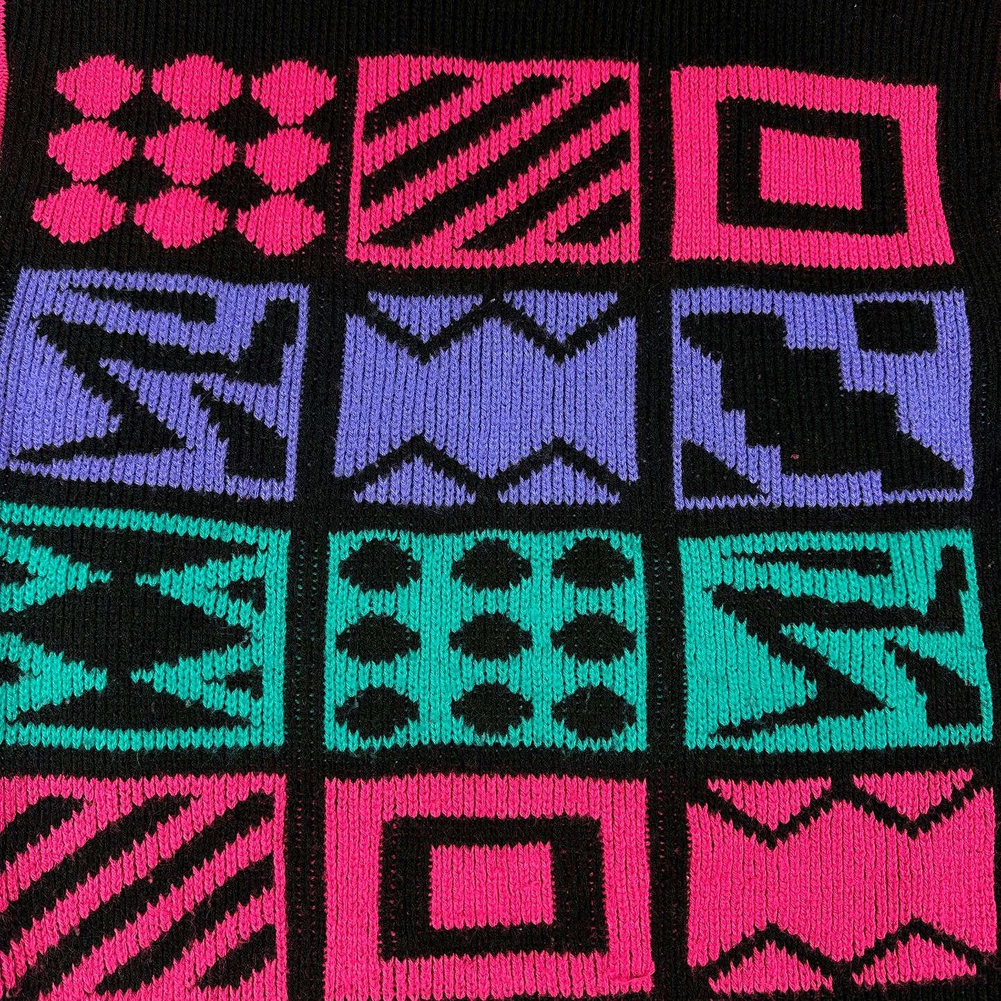 Jamknits Vintage Knit Sweater Geometric