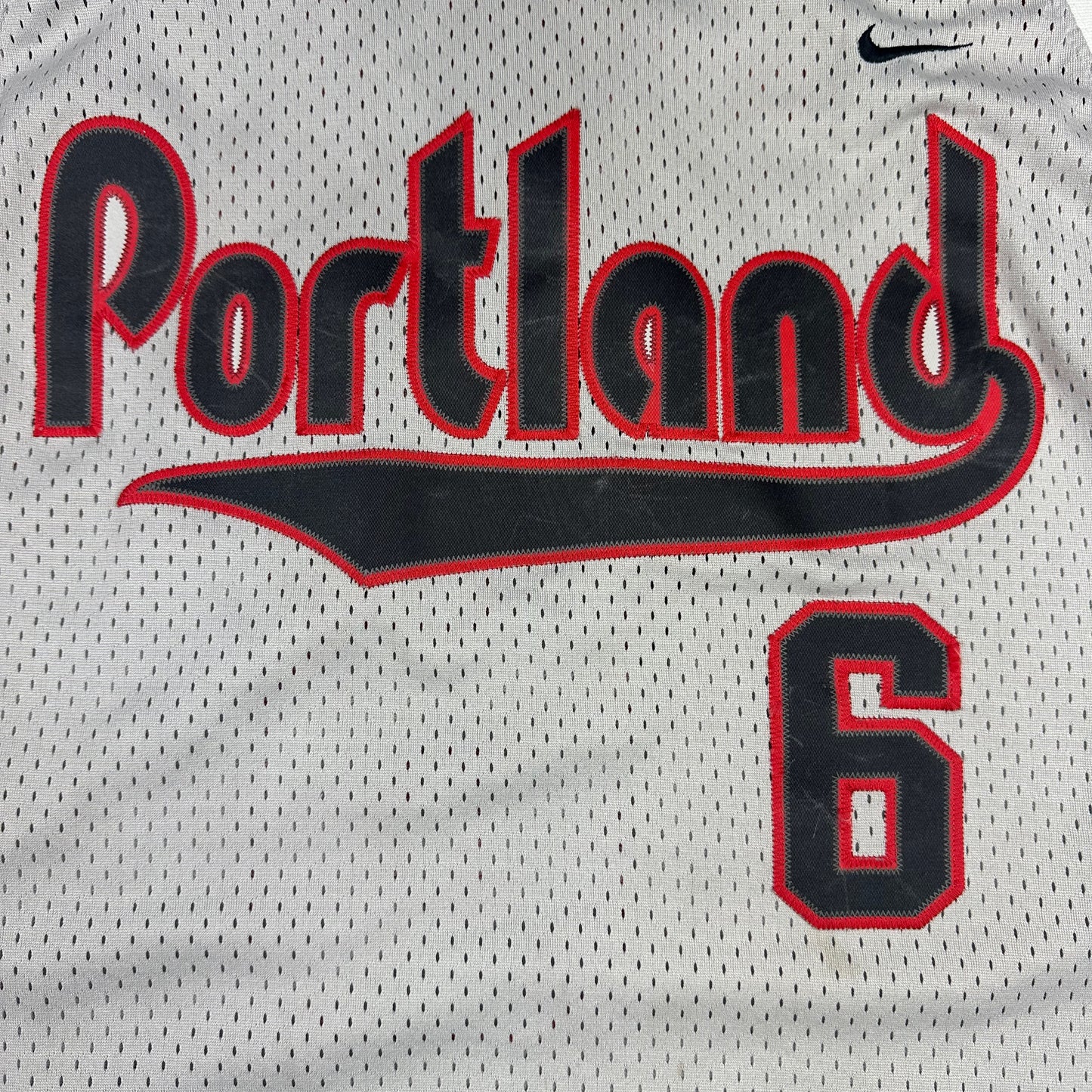 Bonzi Wells Nike Portland Trailblazers Gray Basketball Jersey