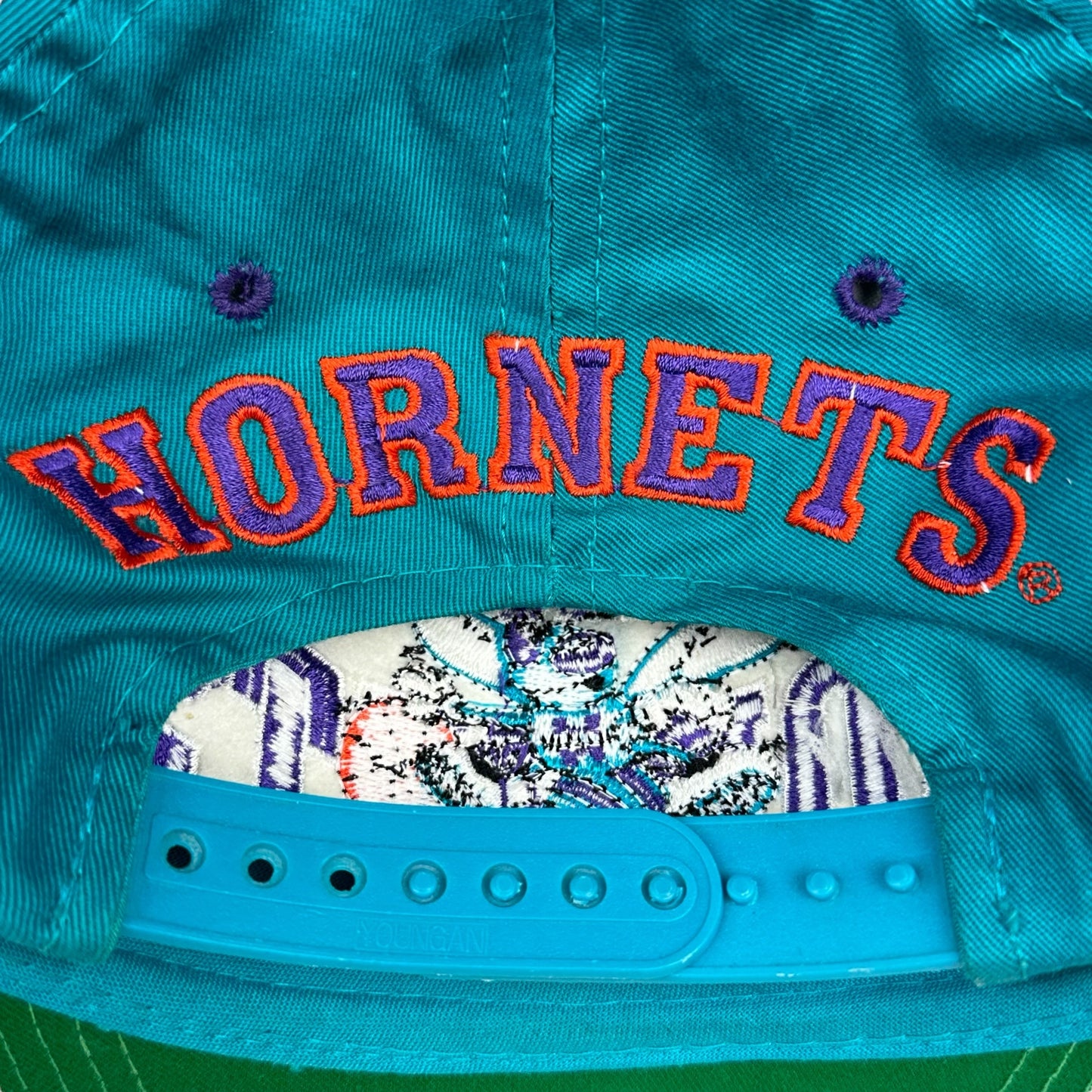 Vintage Charlotte Hornets Blue G Cap Snap Back Hat