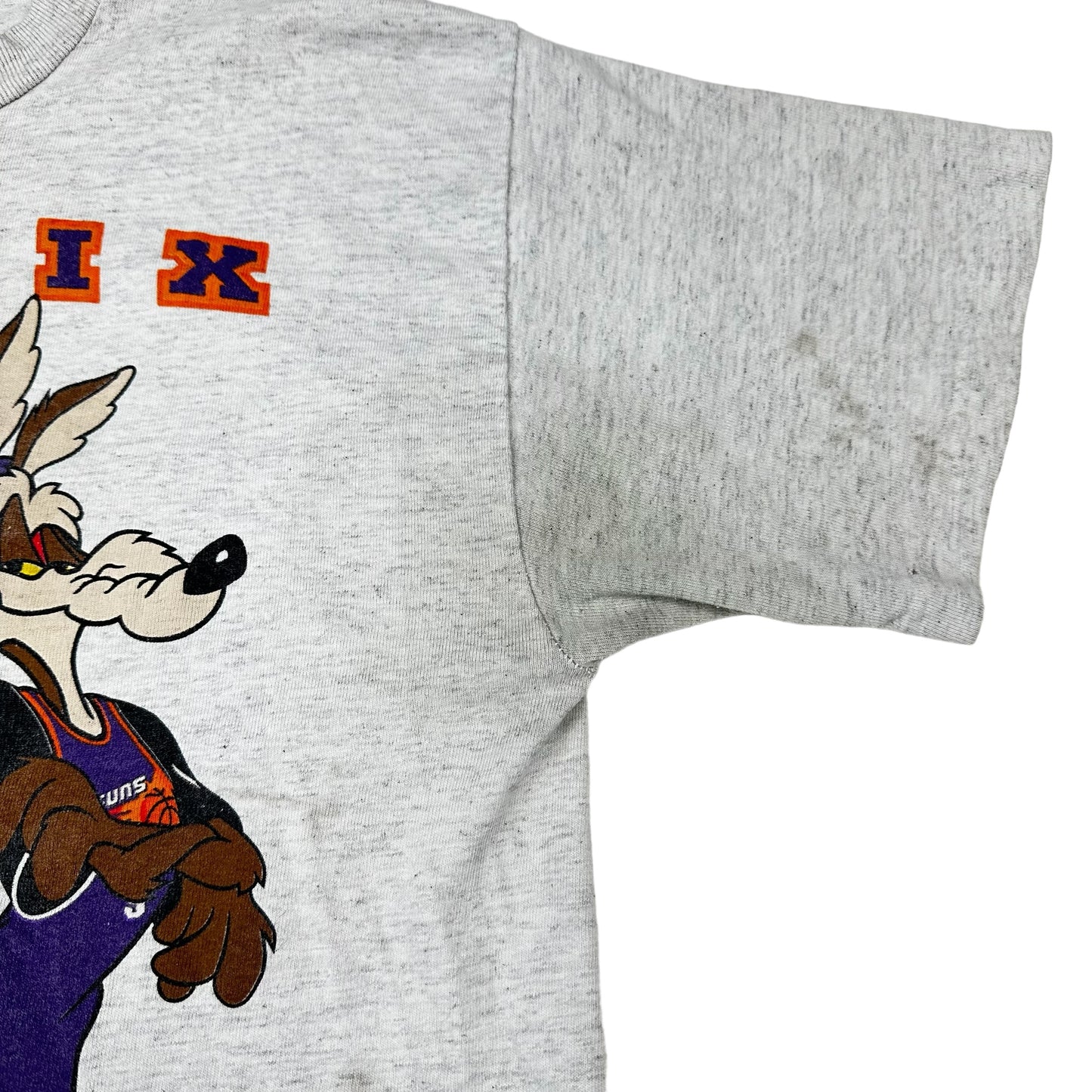 Vintage Phoenix Suns Looney Tunes Basketball Gray Changes Tee